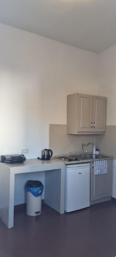 St Paul's Chrysanthi Apartment *